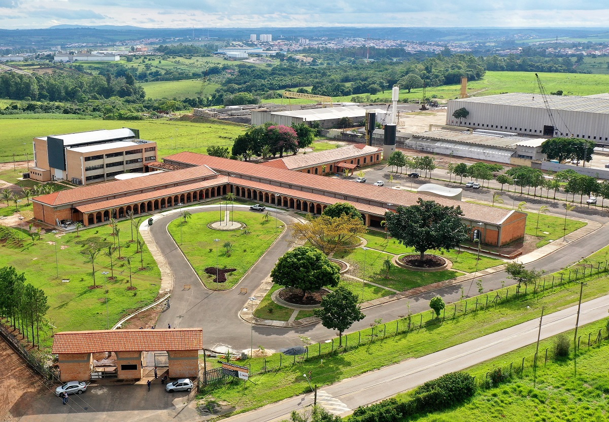 Prefeitura de Salto abre concurso público com 46 vagas para profissionais temporários