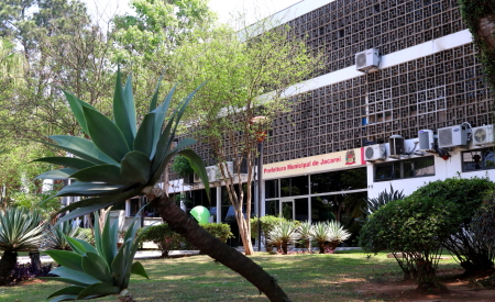 Prefeitura de Jacareí anuncia Concurso Público com 29 vagas; salários de até R$ 4,1 mil