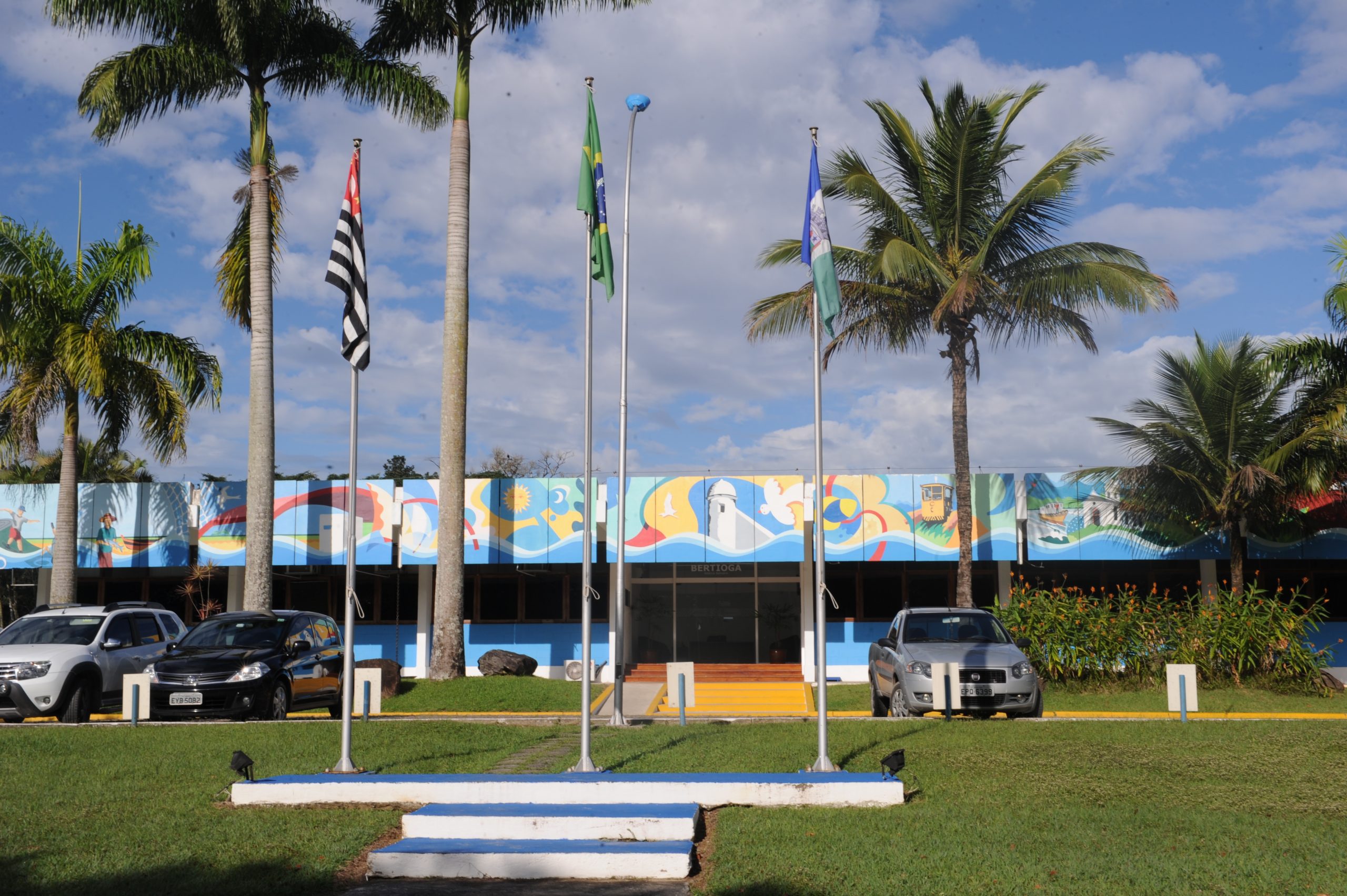 Prefeitura de Bertioga – SP abre Concurso Público com 121 vagas