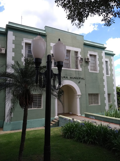 Prefeitura de Cajuru anuncia Concurso Público para candidatos de todos os níveis de escolaridade