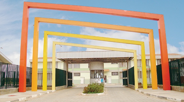 Etec Carapicuíba anuncia dois Processos Seletivos para professores de ensino médio e técnico