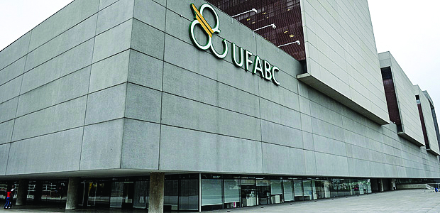 UFABC anuncia Concurso Público com 32 vagas para técnicos administrativos