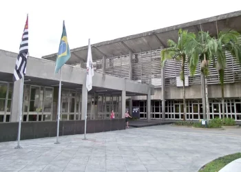 Câmara Municipal de Cubatão anuncia Concurso Público com 16 vagas