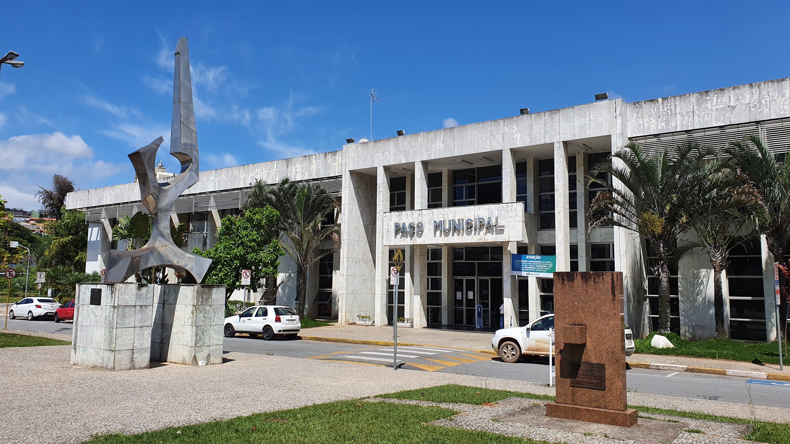 Prefeitura de Campo Limpo Paulista abre Concurso Público com 65 vagas para profissionais da educação