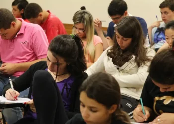 Concurso Público Nacional Unificado Anuncia Mais de 6.600 Vagas em Diversas Áreas